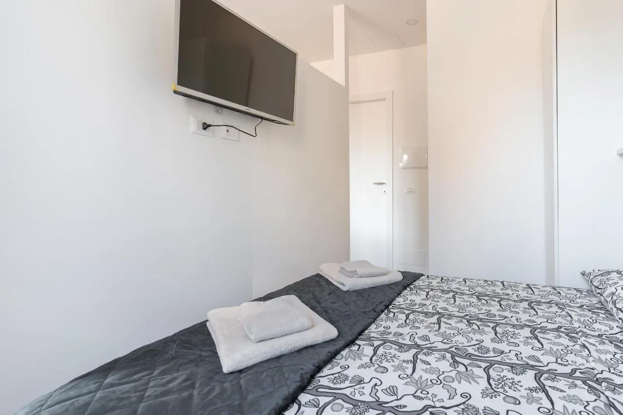 Cimiano Suite 21, New Apartment Milan